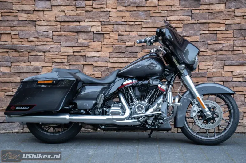 Harley-Davidson Street Glide (2020)