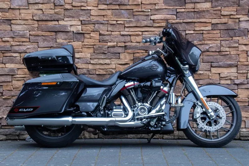 Harley-Davidson Flhxse Street Glide Cvo Street Glide Touring 117 FLHXSE (2020)