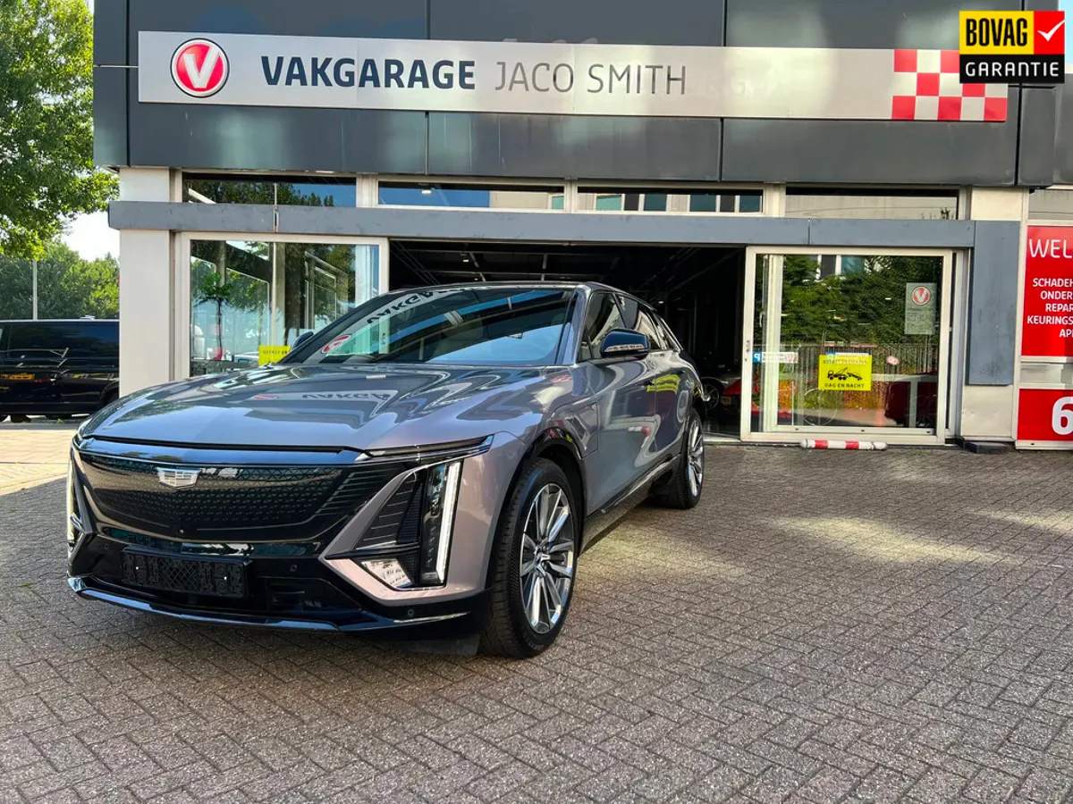 Cadillac LYRIQ 600 E4 Sport (2024) — foto 1