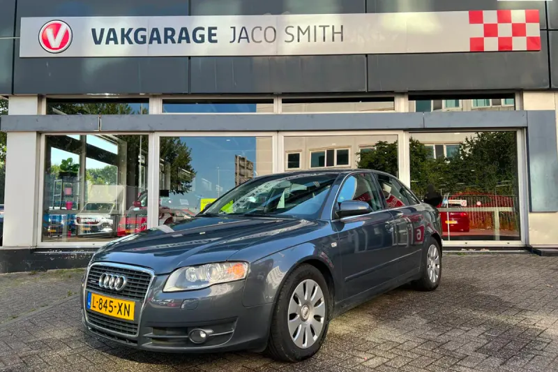 Audi A4 2.0 Q AUT (2005)