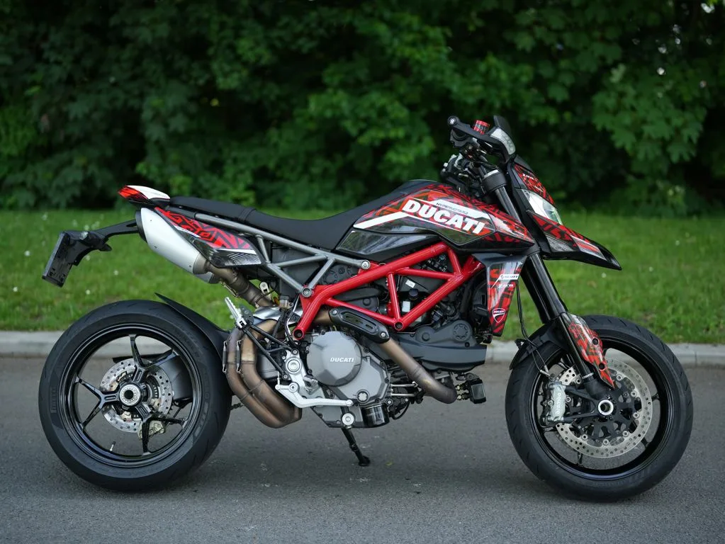 Ducati Hypermotard 950 (2026) — foto 1