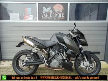KTM 990 SUPER DUKE (2011) — foto 1