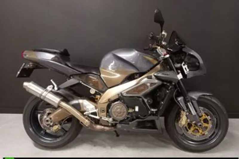 APRILIA TUONO (2002)