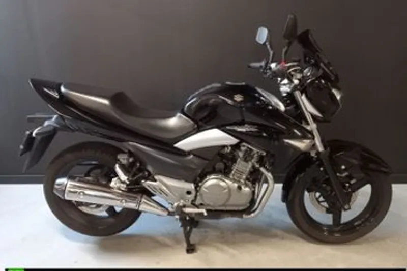 Suzuki GW 250 (2014)