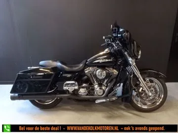 HARLEY-DAVIDSON STREET GLIDE FLHXI (2006) — foto 1