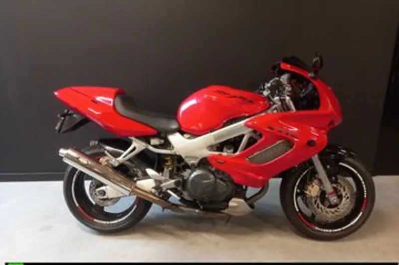 Honda VTR 1000 F Firestorm (1998)