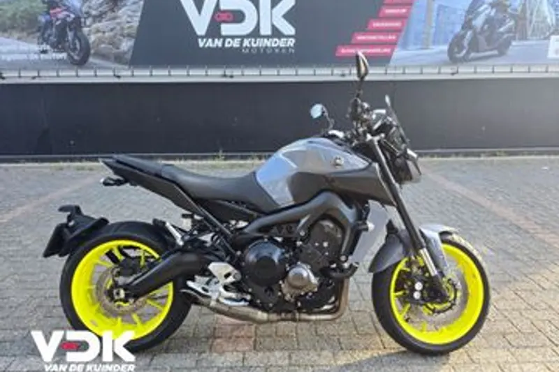 Yamaha MT-09 (2017)