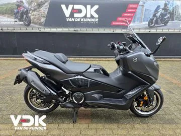 Yamaha T MAX (2026) — foto 1