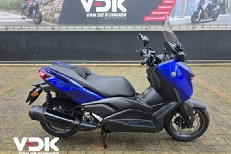 Yamaha X-MAX 300 (2026)