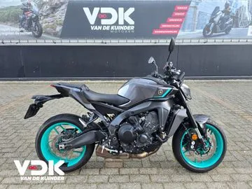 Yamaha MT-09 Y-AMT (2024) — foto 1