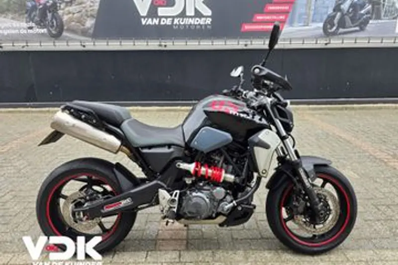 Yamaha MT-03 (2012)
