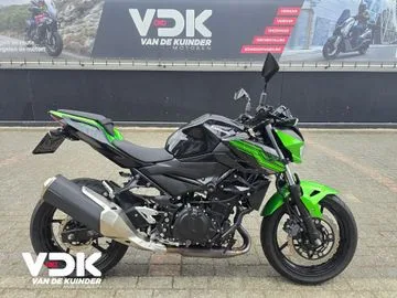 Kawasaki Z400 (2020) — foto 1