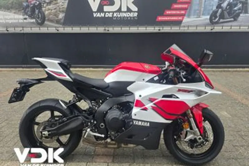 Yamaha YZF-R9 (2026)