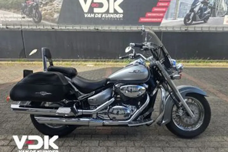 Suzuki Intruder C 800 (2006)