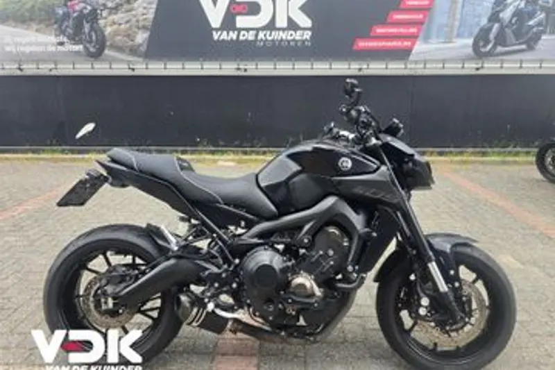 Yamaha MT-09 (2018)