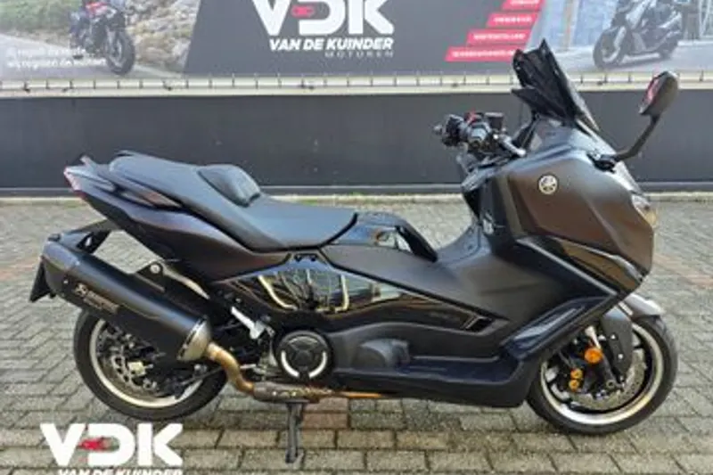 Yamaha Tmax (2025)