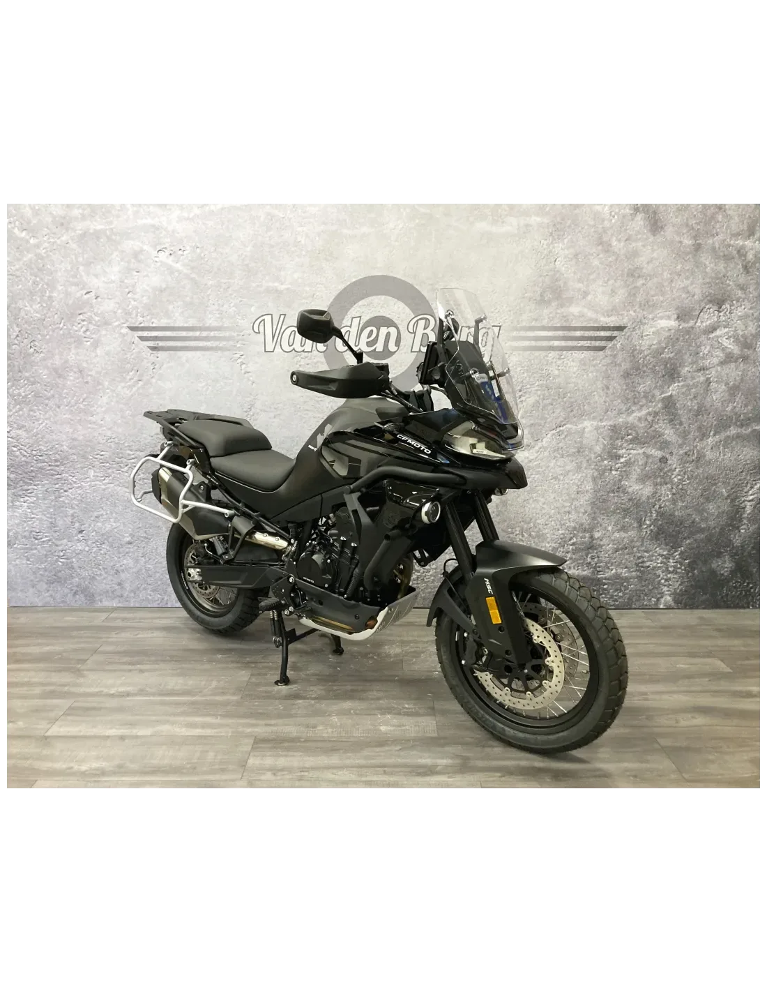 CFMoto 800 MT (2026) — foto 1