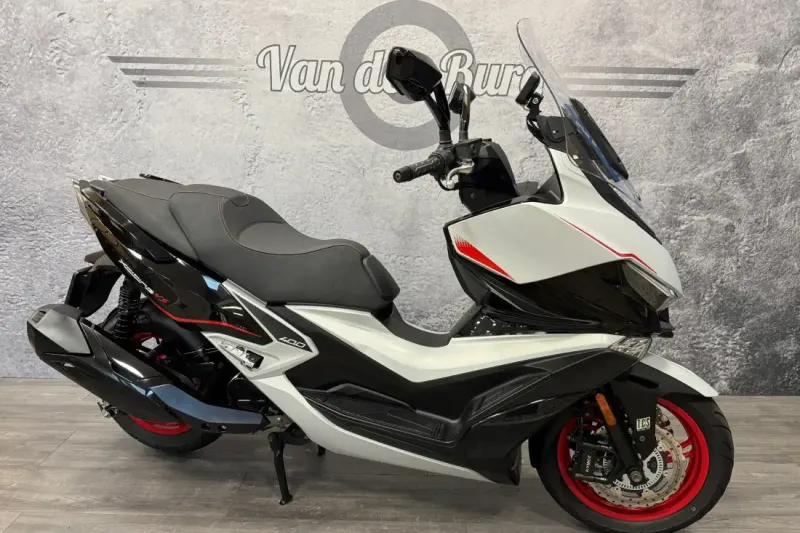 Kymco XCITING SV 400 Motorscooter (2024)