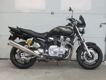 Yamaha XJR 1300 (2009) — foto 1