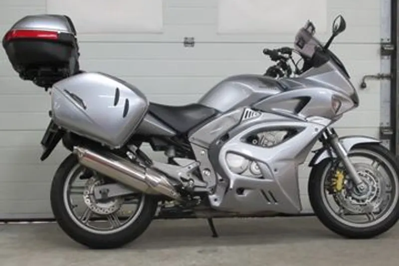Honda CBF1000 (2008)