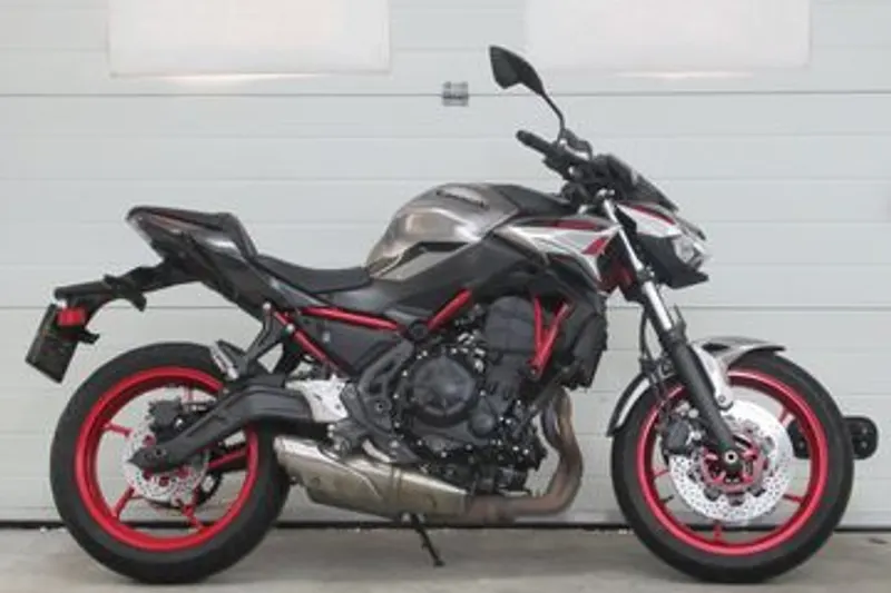 Kawasaki Z650 (2023)