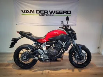 Yamaha MT-07 (2014) — foto 1