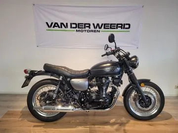 Kawasaki W800 (2021) — foto 1