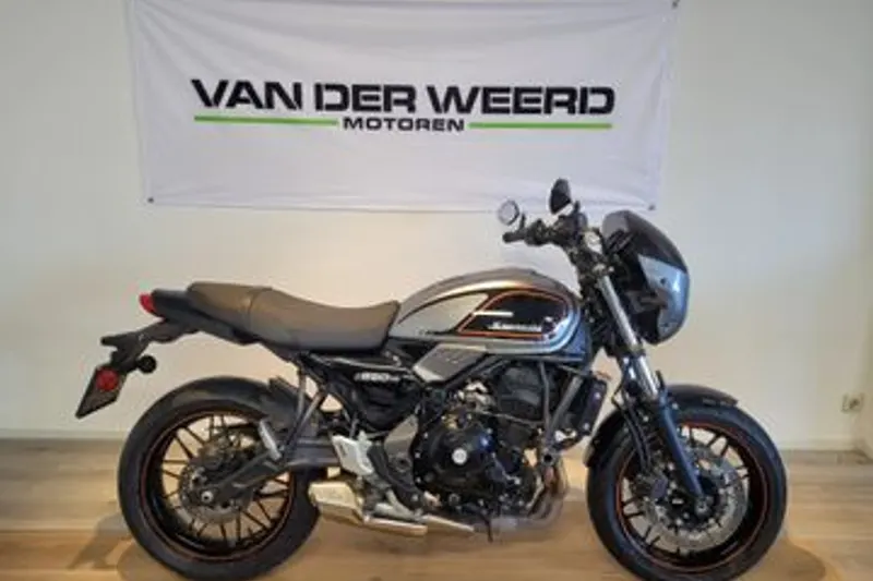 Kawasaki Z 650 RS (2022)