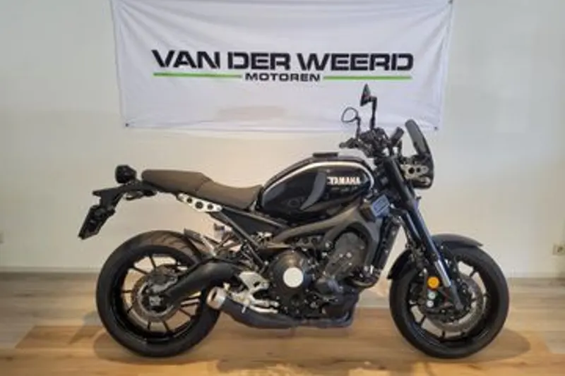 Yamaha XSR900 (2016)