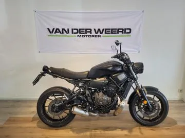 Yamaha XSR700 (2022) — foto 1