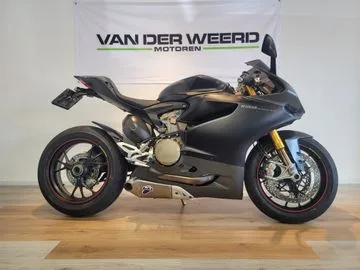 Ducati Panigale 1199 S (2015) — foto 1