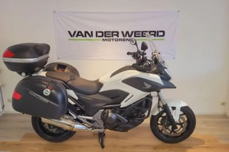Honda NC750X (2015)