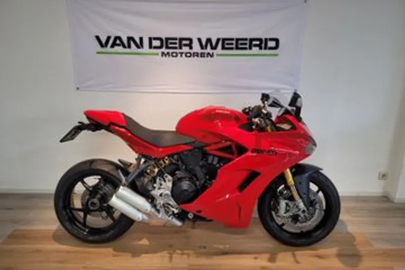 Ducati Supersport S (2017)