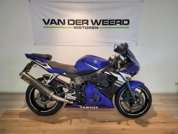 Yamaha YZF-R6 (2003) — foto 1