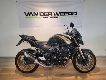 Kawasaki Z 750R (2013) — foto 1