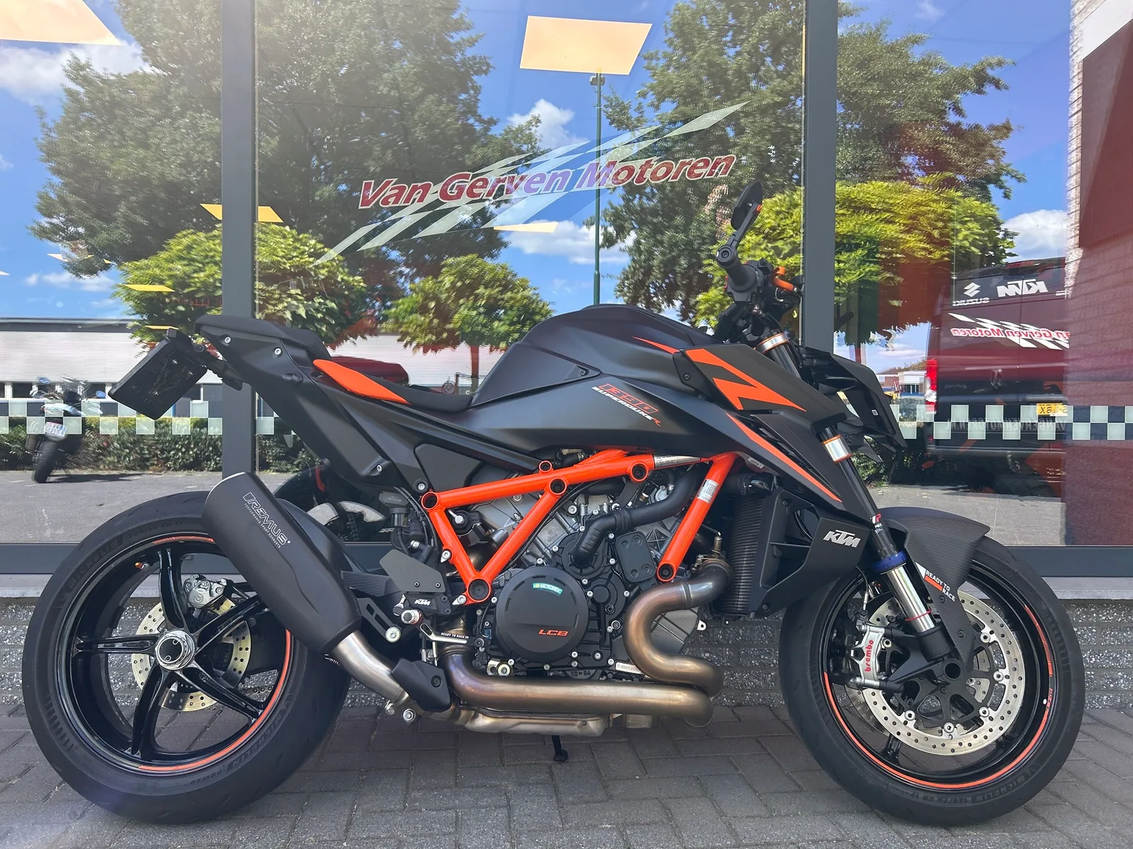 KTM 1390 Super Duke R EVO (2025) — foto 1