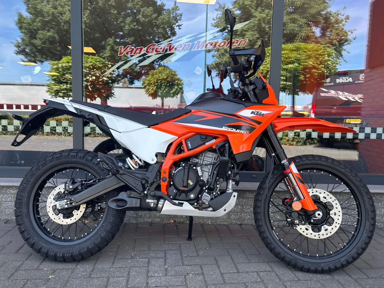 KTM 125 (2026) — foto 1