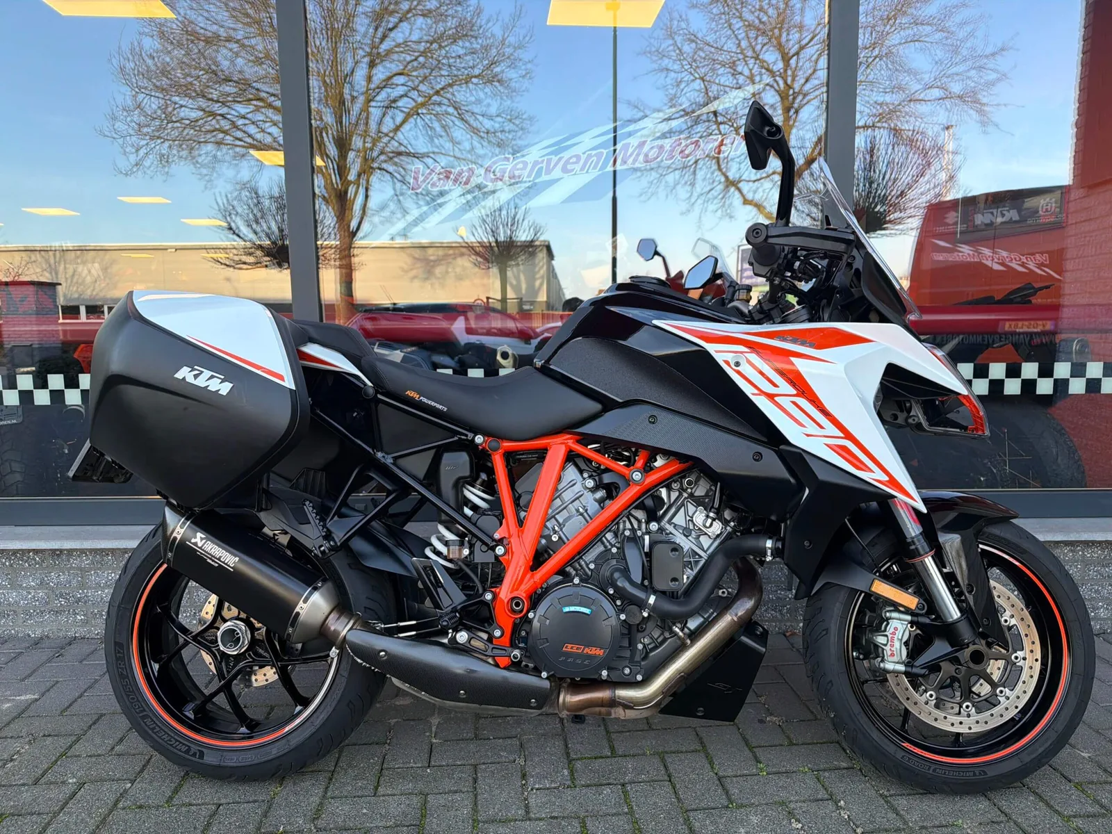 KTM 1290 Hele (2021) — foto 1