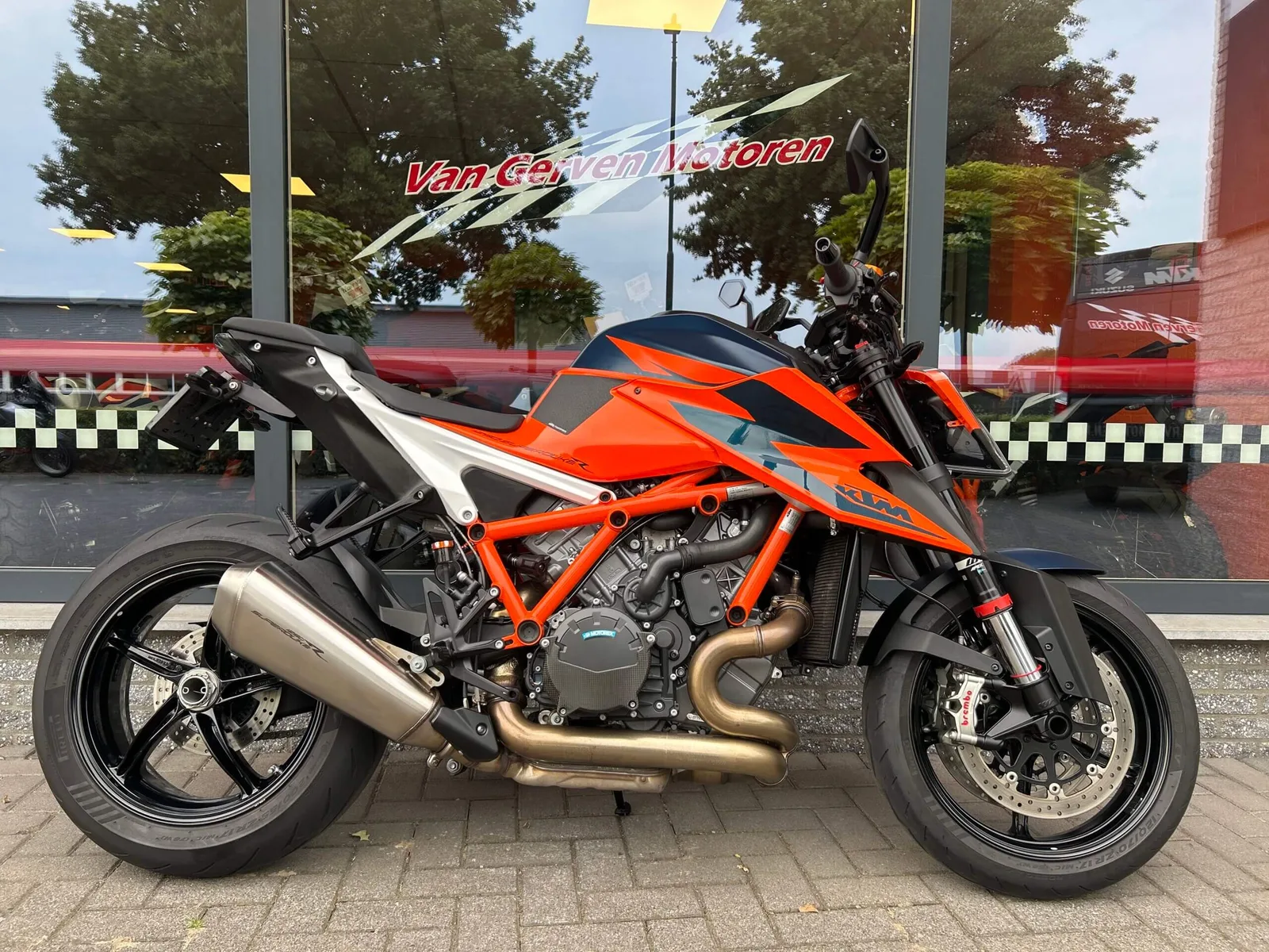 KTM 1290 SUPERDUKE R (2020) — foto 1