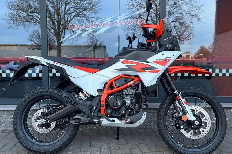KTM 390 (2026)
