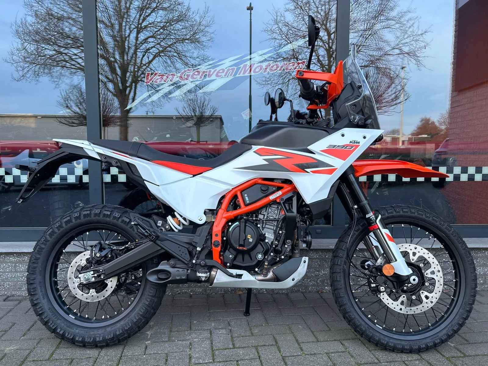 KTM 390 (2026) — foto 1