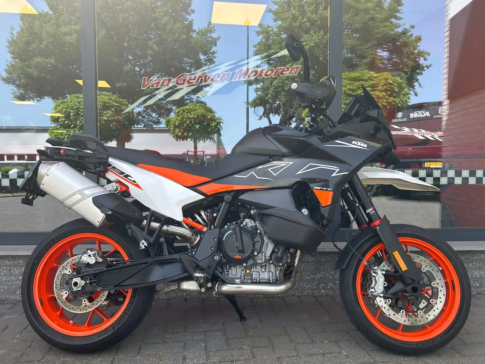KTM 890 Hele (2025) — foto 1