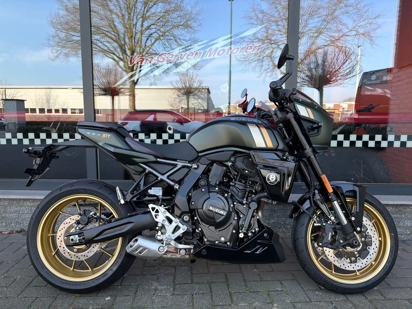 Suzuki GSX-8TT (2026) — foto 1