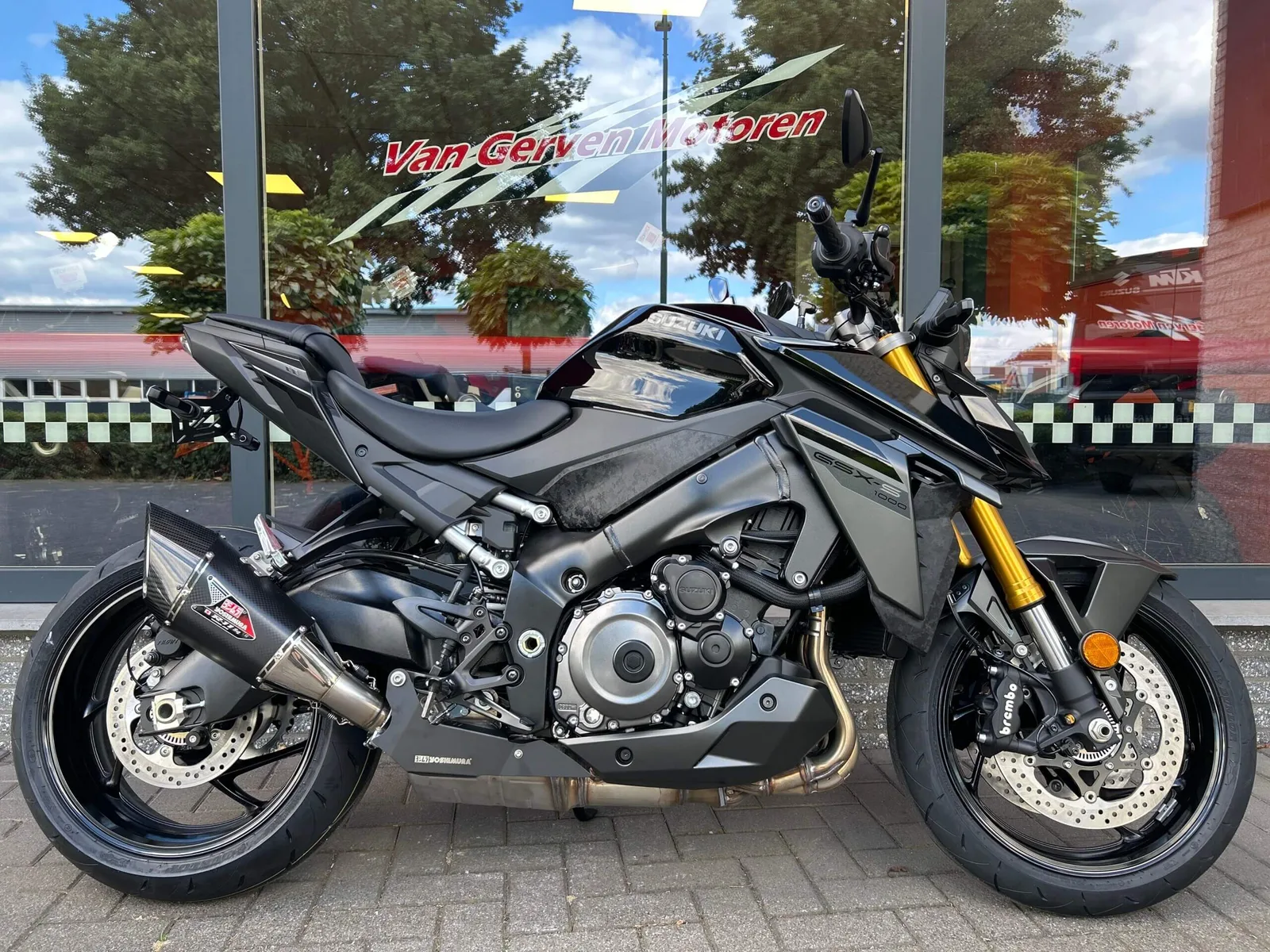 Suzuki GSX-S (0) — foto 1