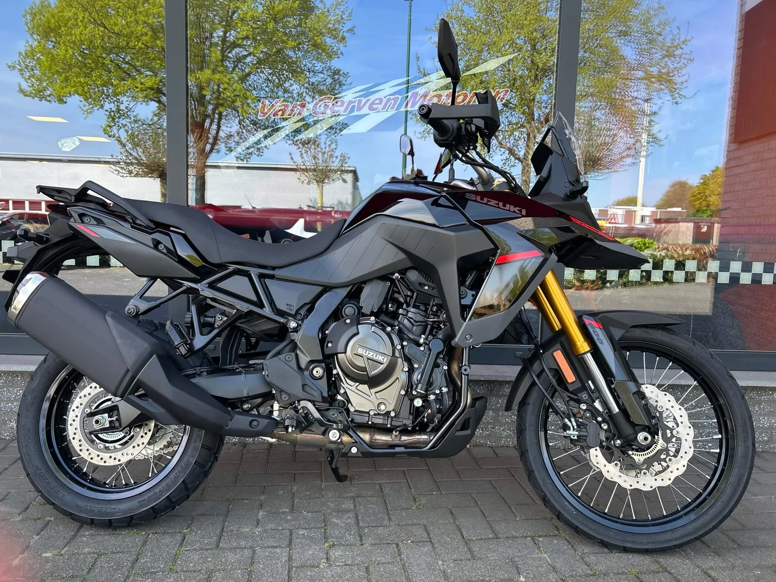 Suzuki V-Strom (0) — foto 1