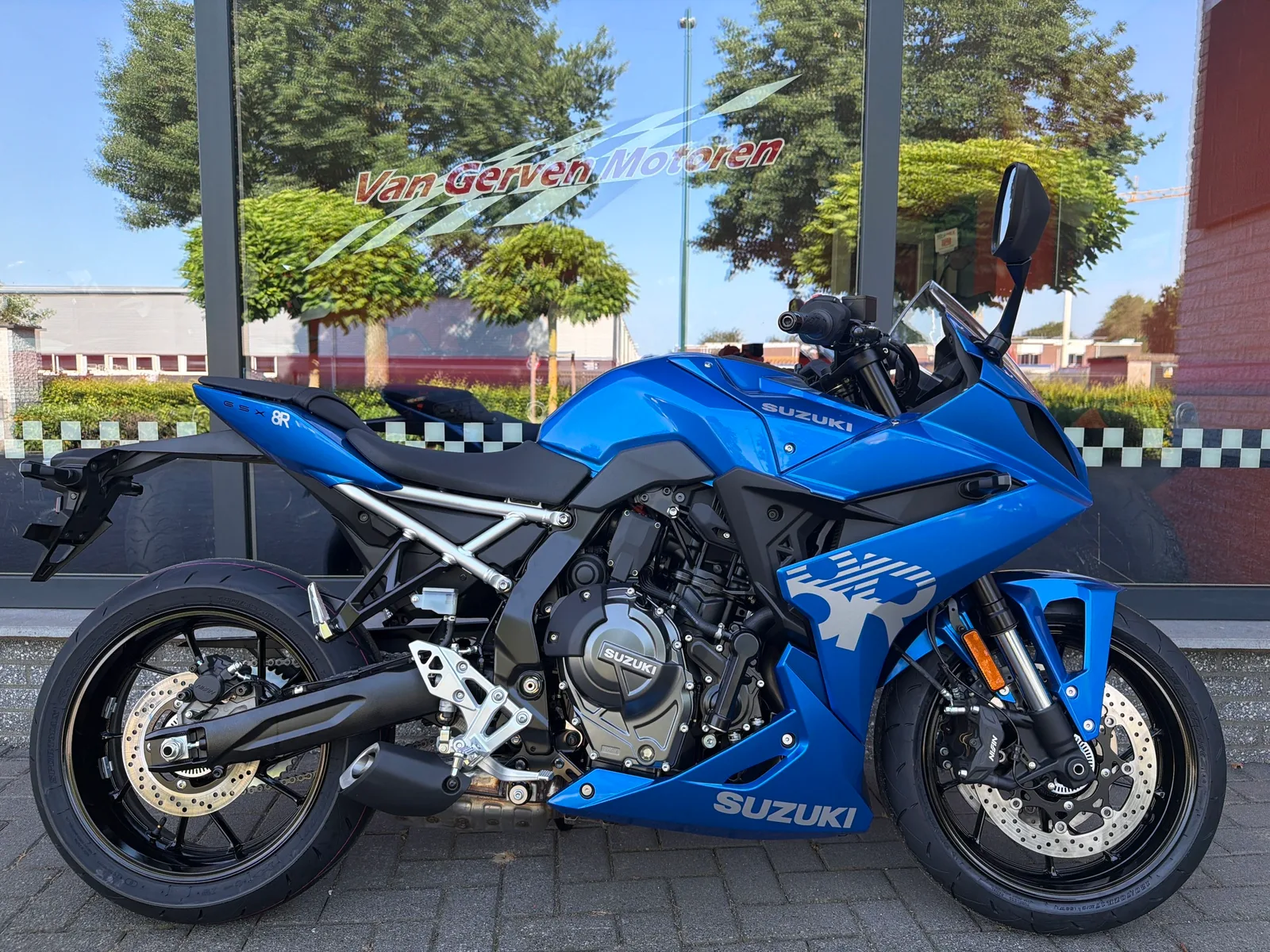 Suzuki GSX-8R (2026) — foto 1
