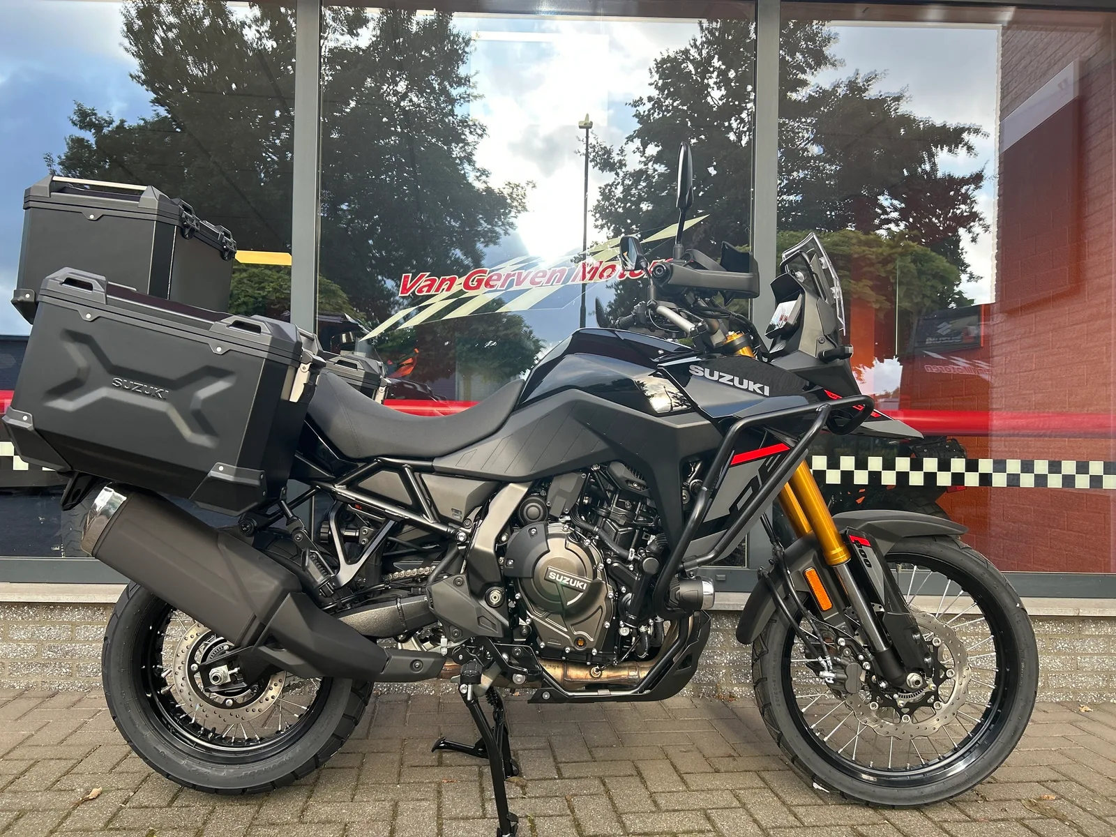 Suzuki V-Strom 800 DE (2026) — foto 1