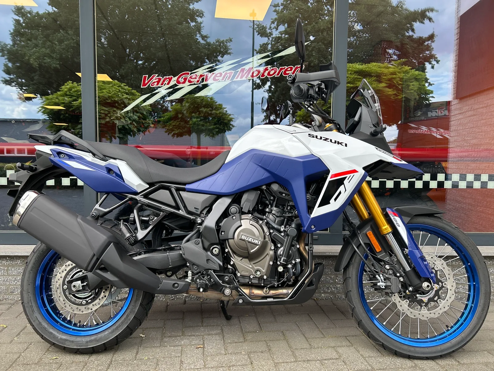 Suzuki V-Strom 800 DE (2026) — foto 1