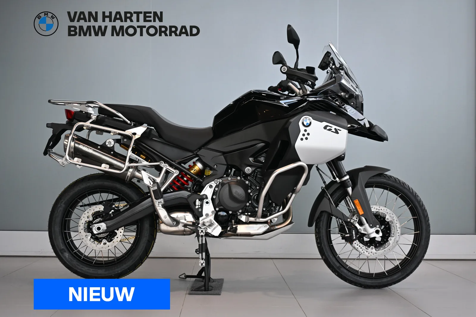 BMW F 900 GS Adventure Triple Black (2026) — foto 1