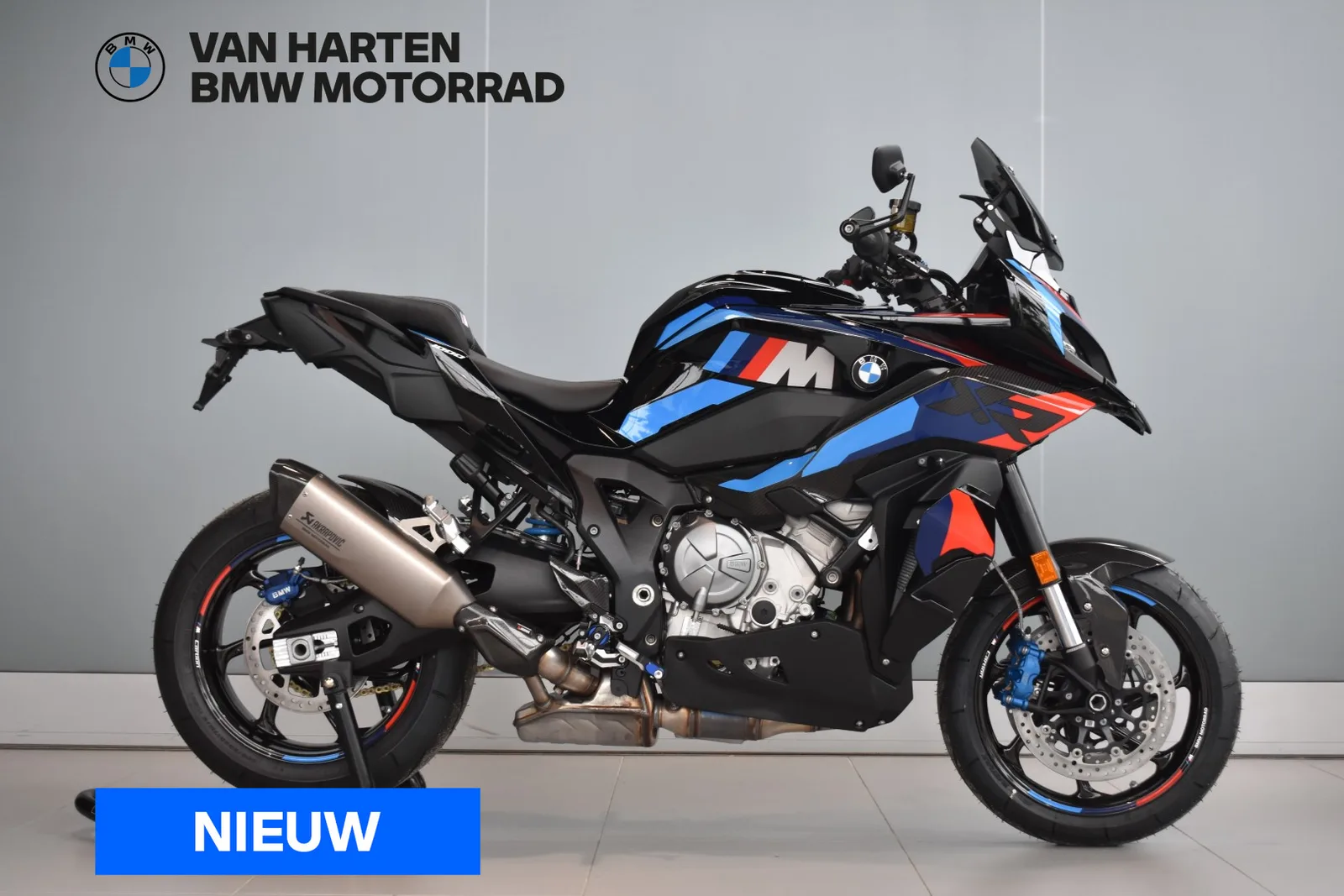 BMW M 1000 XR (2026) — foto 1